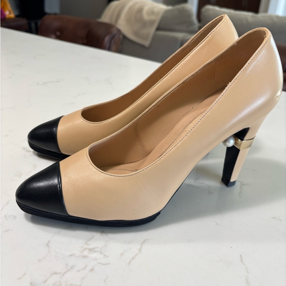 Chanel Beige and Black Women's Heels with Pearl